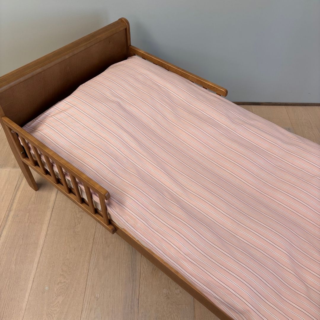 nuuroo By Mats - Baby sengetøj Lagen Rosie Stripe