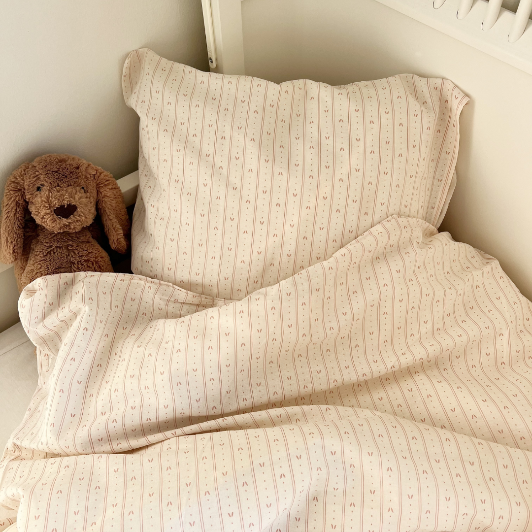 nuuroo By Mats - Baby sengetøj Lagen Leaf Stripe