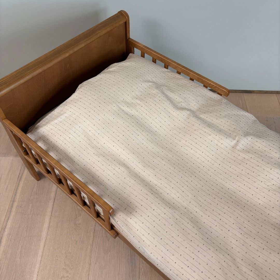 nuuroo By Mats - Junior sengetøj Lagen Flower Stripe