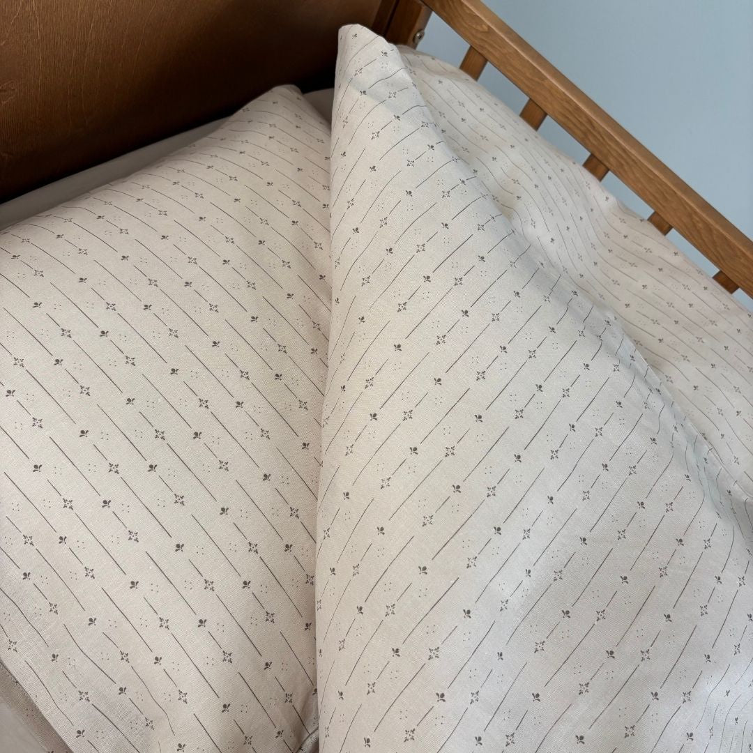 nuuroo By Mats - Junior sengetøj Lagen Flower Stripe