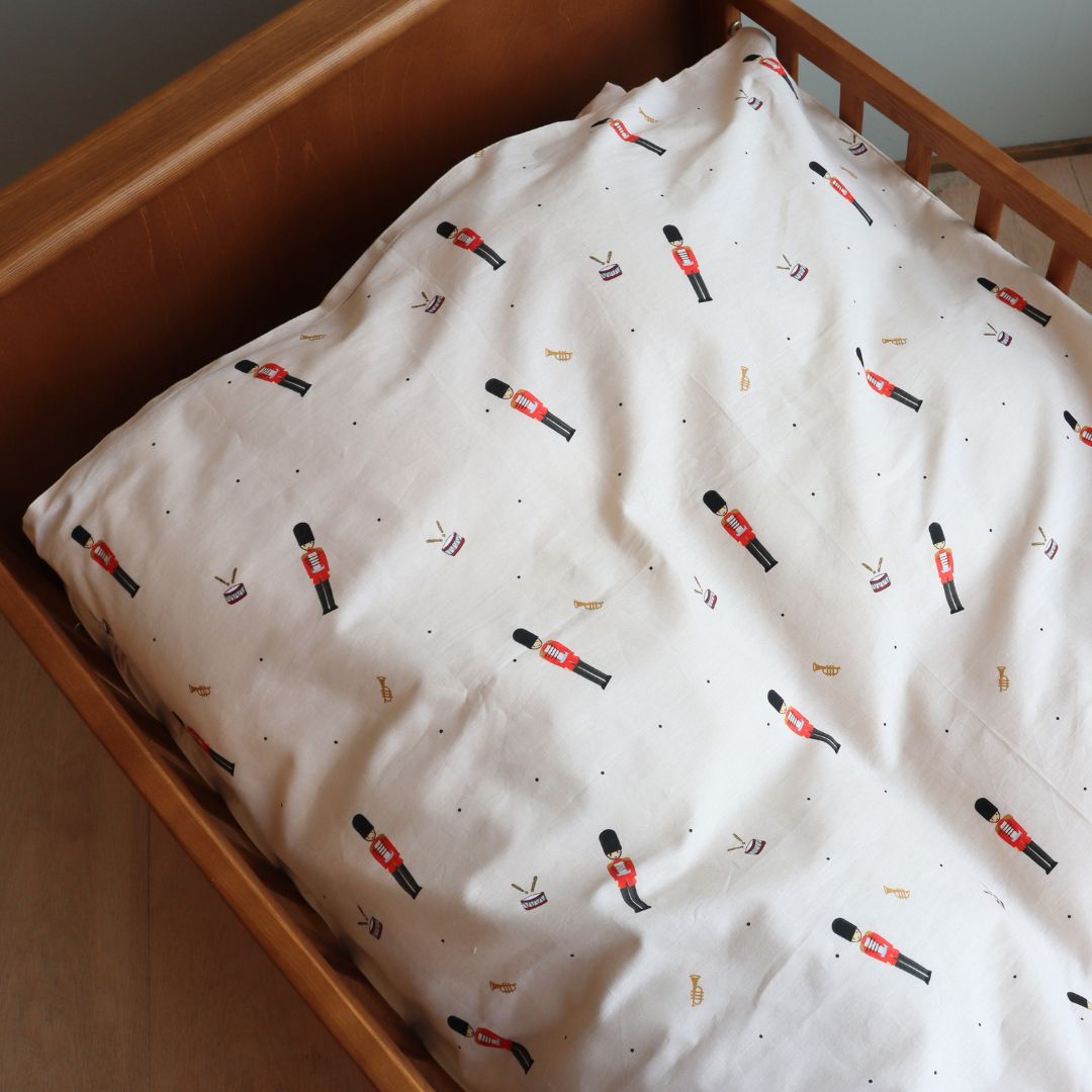 nuuroo By Mats - Junior sengetøj Sengetøj Toy soldier