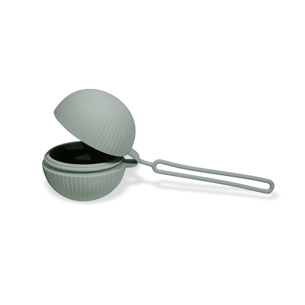 nuuroo Camille sutte itui Pacifier box Desert sage