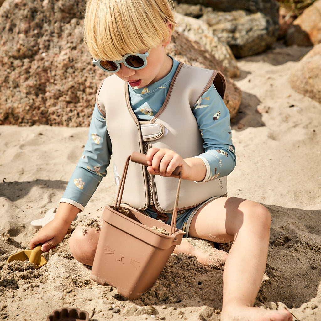 nuuroo Anna solbriller Sunglasses Dusty blue