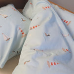 nuuroo By Mats - Junior sengetøj Lagen Sailor Puffin