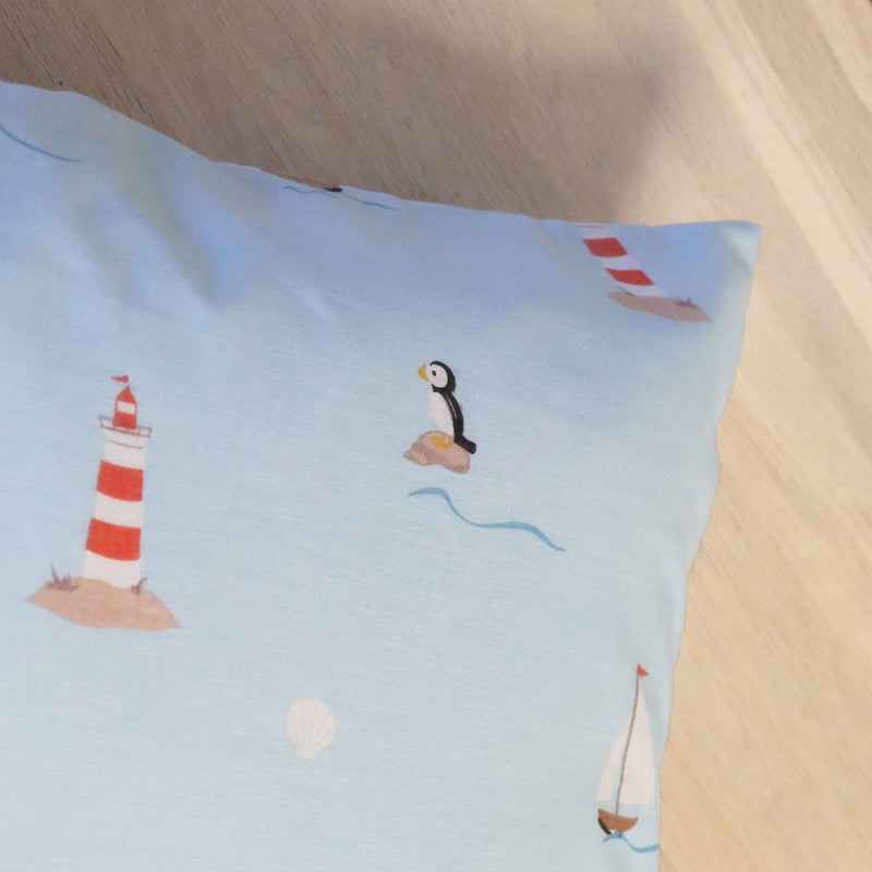 nuuroo By Mats - Junior sengetøj Lagen Sailor Puffin