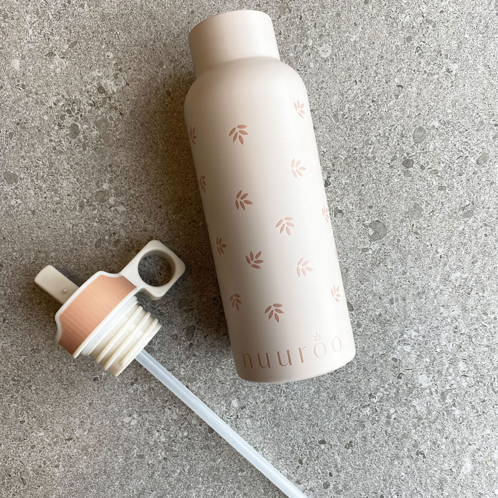 nuuroo Conrad vandflaske - 500 ml Drikkeflaske Cork leaf