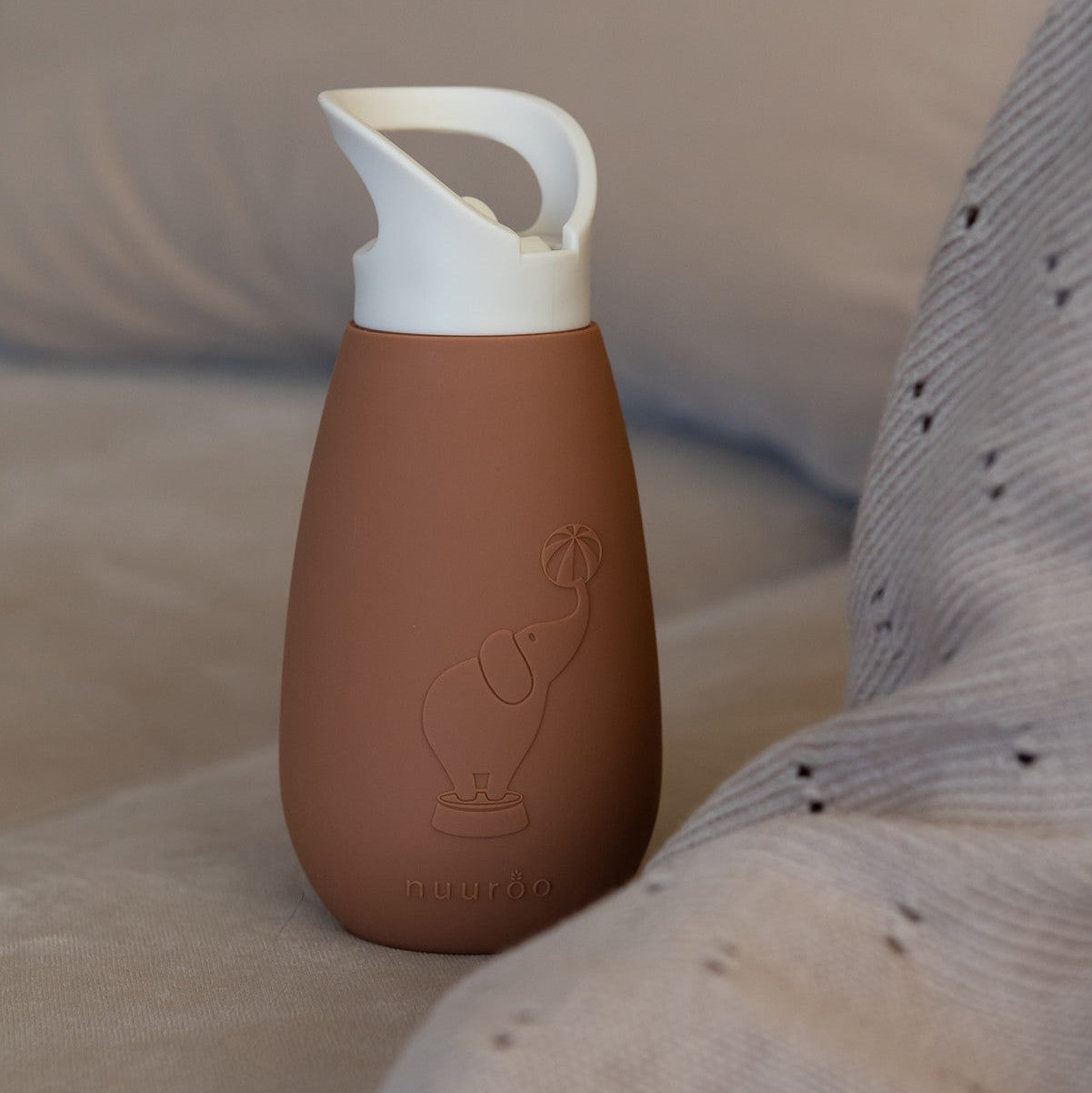 nuuroo Pax drikkeflaske - 350ml Drinking bottle Caramel Café