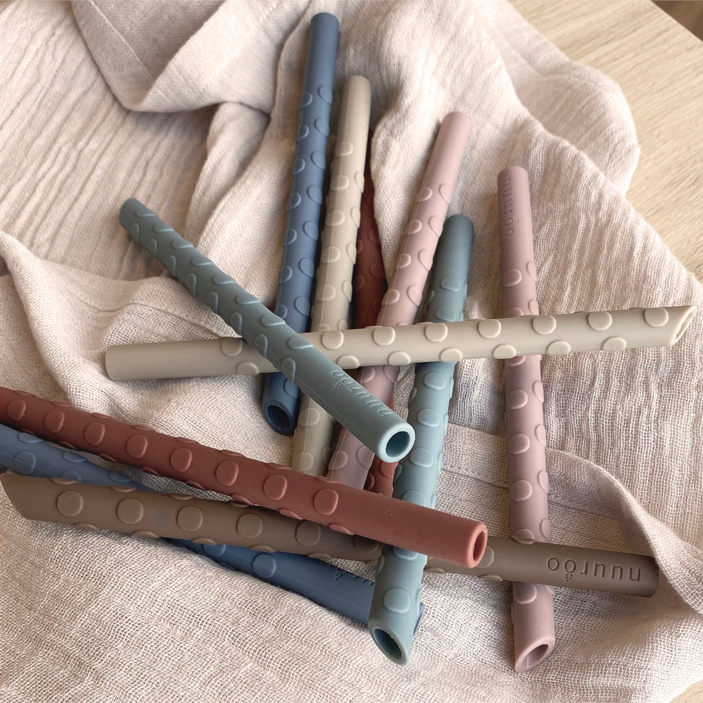 nuuroo Ada silicone sugerør - 8 stk. Sugerør Color mix